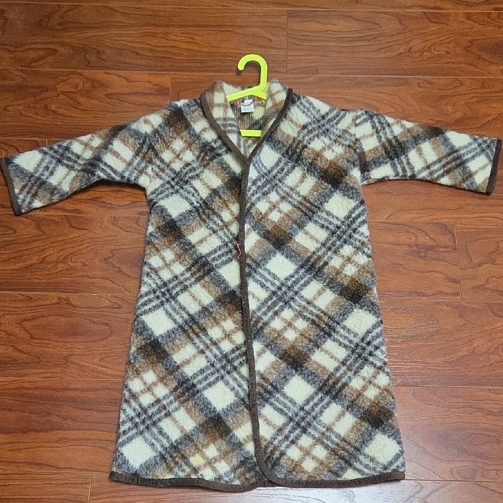 Plaid Kids Real Sheep Wool Coat/robe